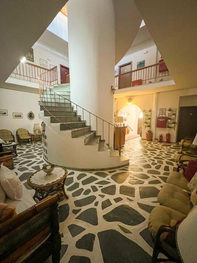 Grikos Hotel Patmos Town Bagian luar foto