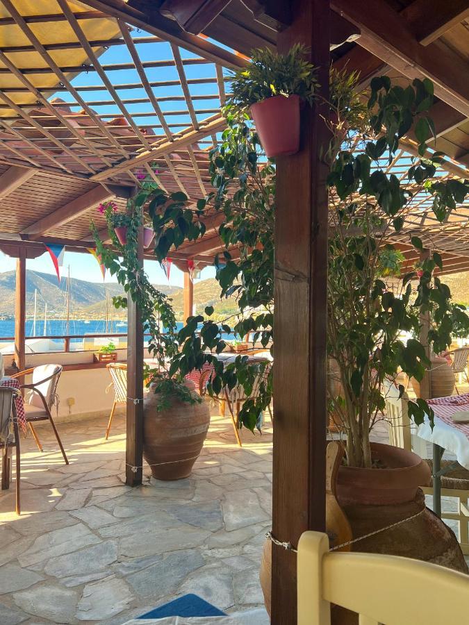 Grikos Hotel Patmos Town Bagian luar foto