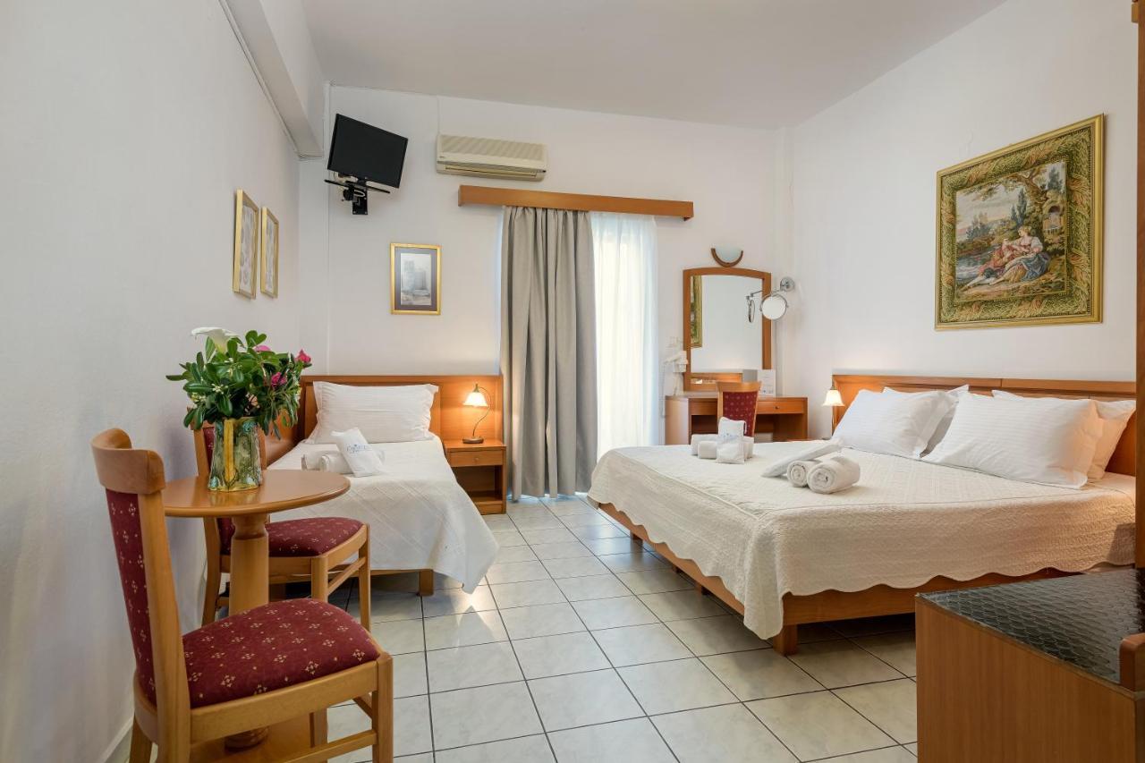 Grikos Hotel Patmos Town Bagian luar foto