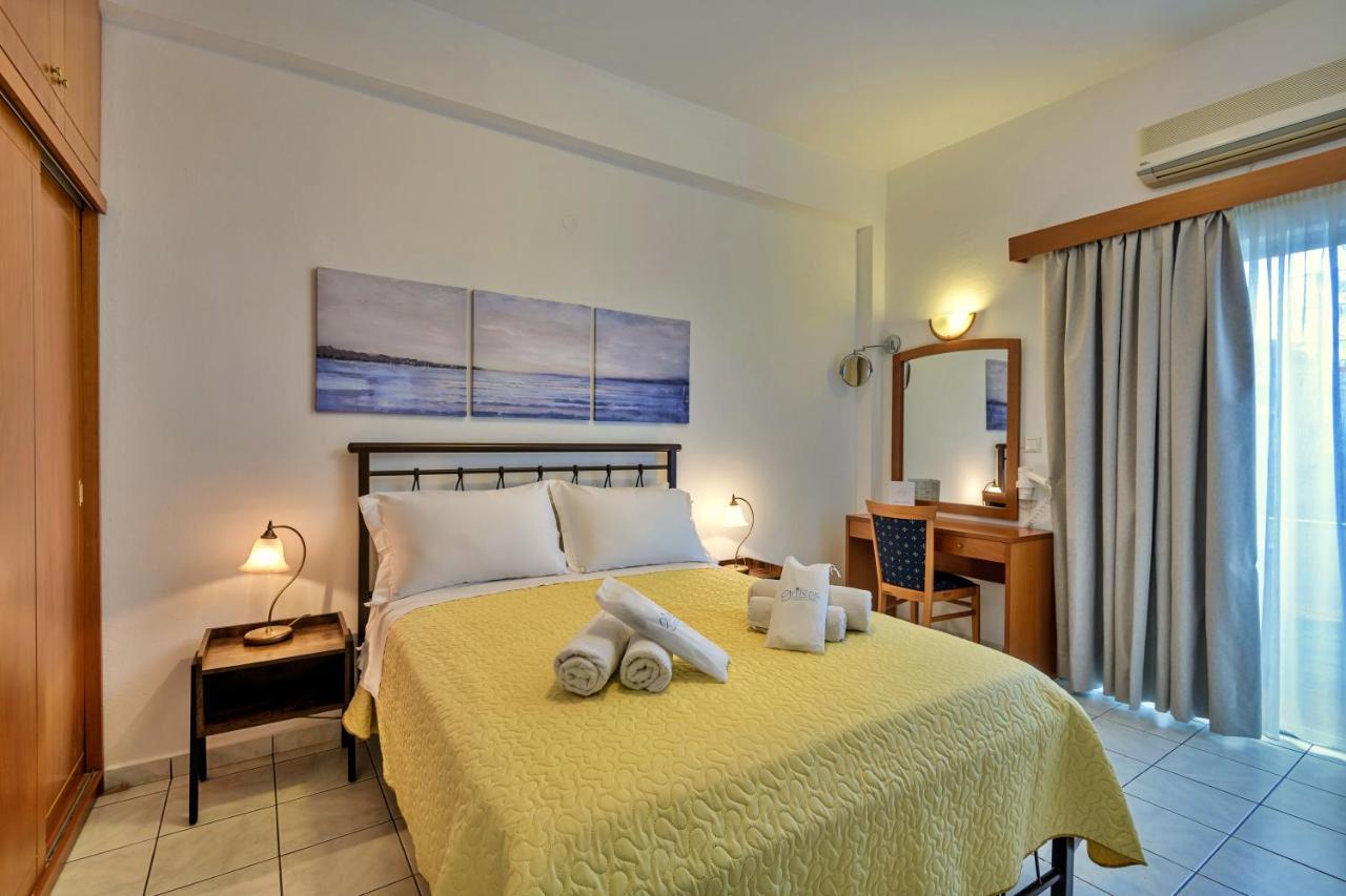 Grikos Hotel Patmos Town Bagian luar foto