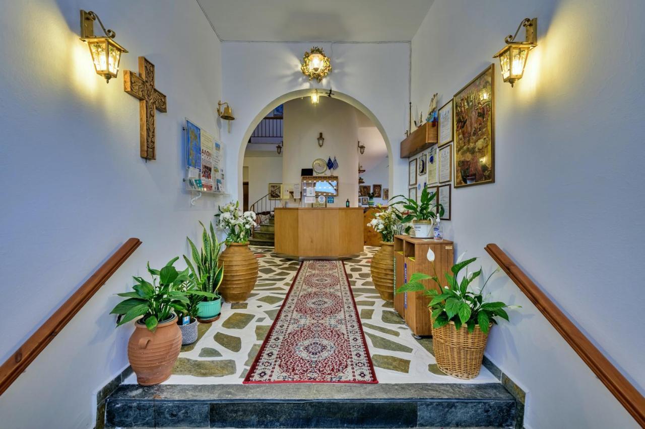 Grikos Hotel Patmos Town Bagian luar foto
