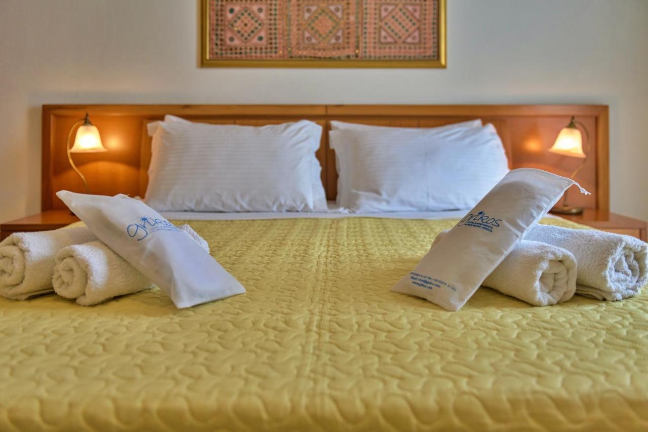 Grikos Hotel Patmos Town Bagian luar foto