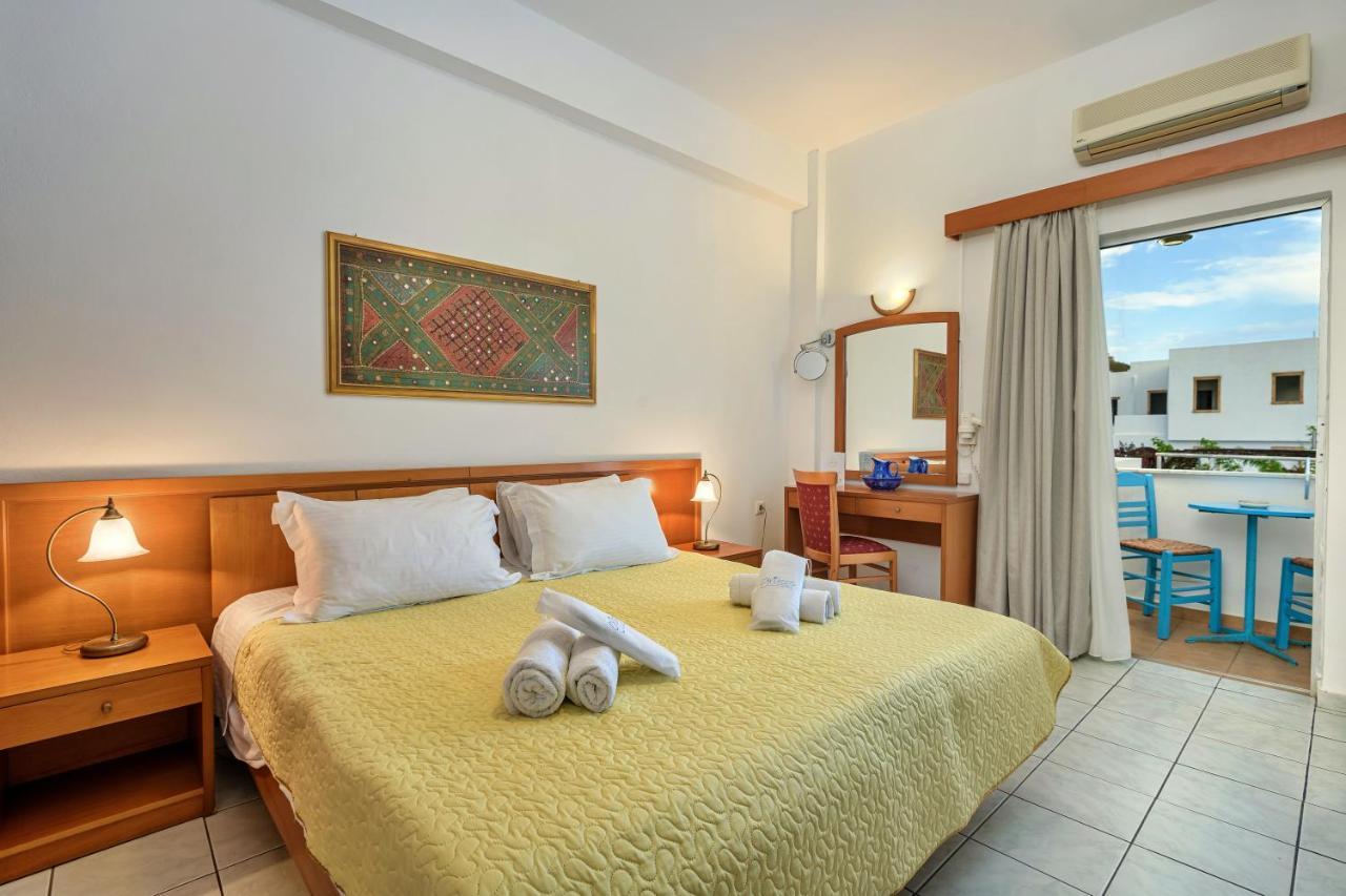 Grikos Hotel Patmos Town Bagian luar foto